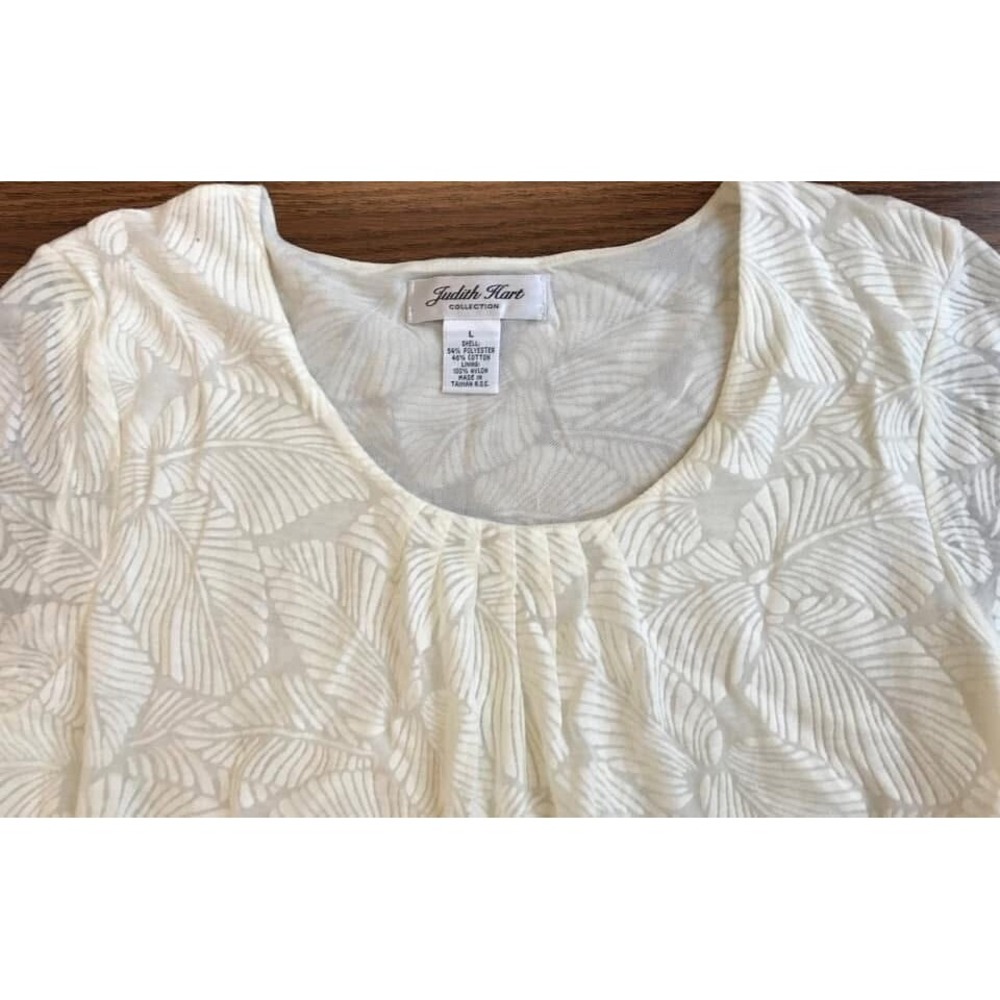 Judith Hart Medium top NWT - Picture 2 of 11
